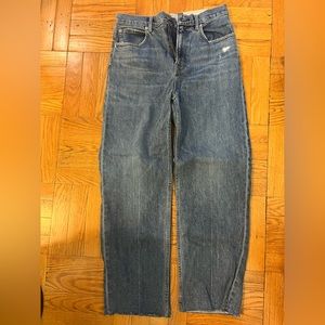 Everlane way high jean size 28. never worn, new with tags. perfect condition